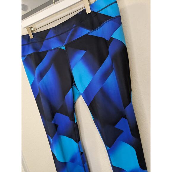 ATHLETA Women's Size XL Sonar Magnetic Full Length Stash Pocket Leggings $84 - Picture 2 of 7